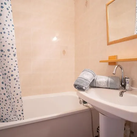 Sarvan 404 By Interhome Apartment
